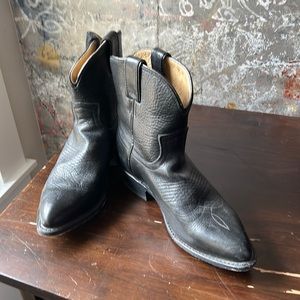Frye Cowboy booties size 7.5